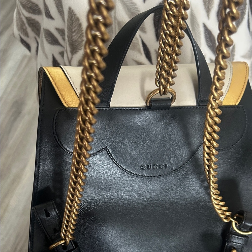 GUCCI WOMENS BACKPACK EUC Dark Gold-Gunmetal Hardwear and Chain - Picture 6 of 10